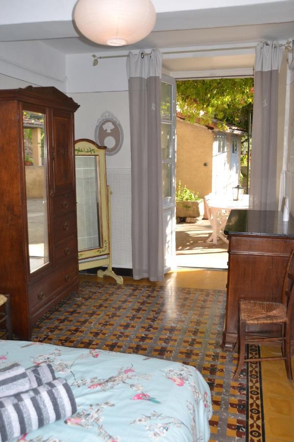 St Jean Du Gard : Spacious Apartment With Use Of Pool Saint-Jean-du-Gard Luaran gambar